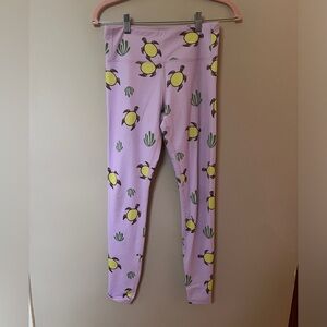 NWOT- Turtles Leggings Size M